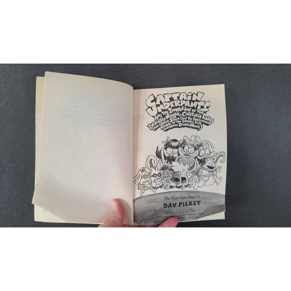 Captain Underpants - Picture 3 of 10